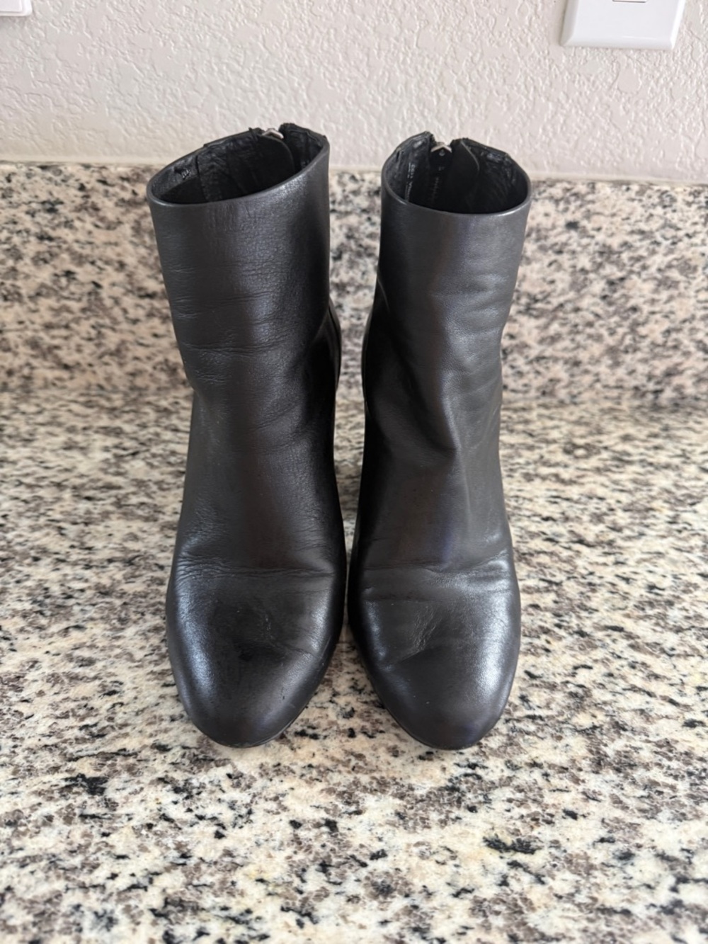 Steve Madden Black Leather Ankle Booties